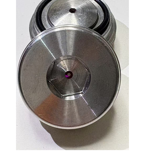 Gemstone nozzle
